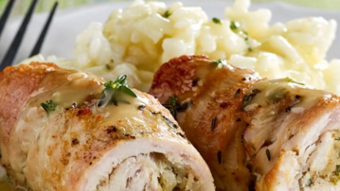 Τυλιχτά φιλετάκια κοτόπουλου με βότανα