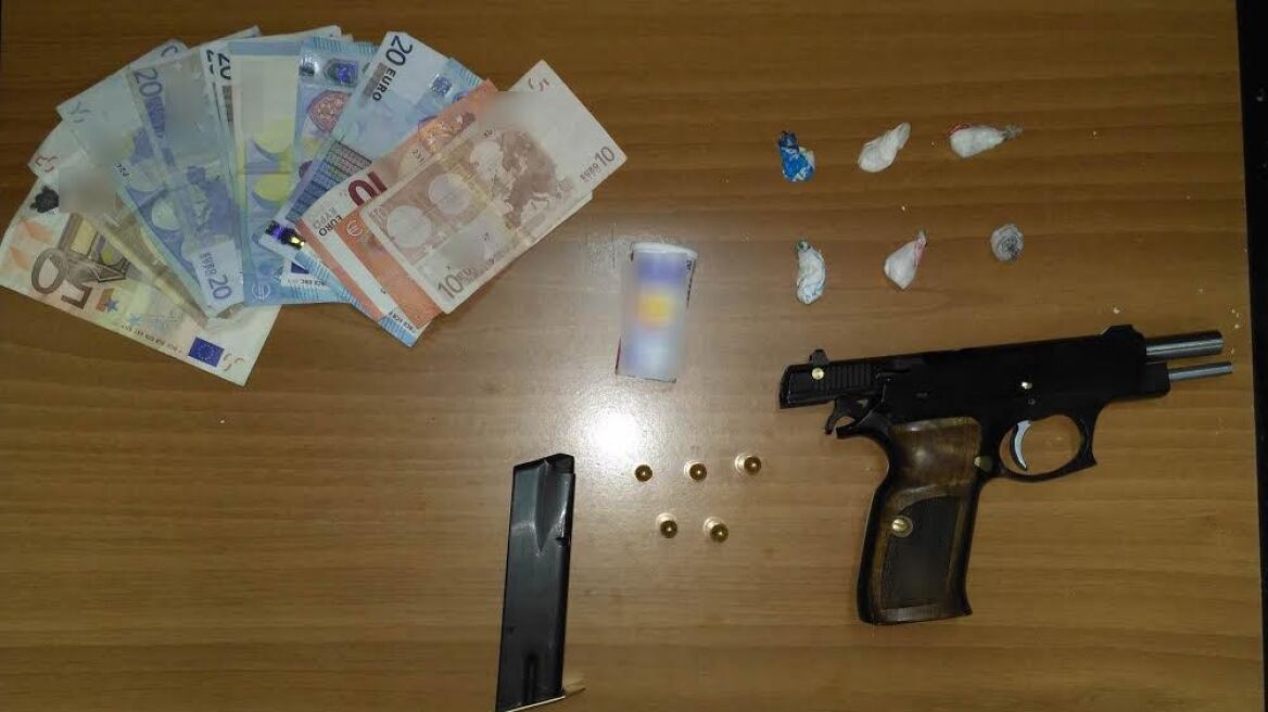 Ένοπλος συνελήφθη με κοκαΐνη στη Ζάκυνθο