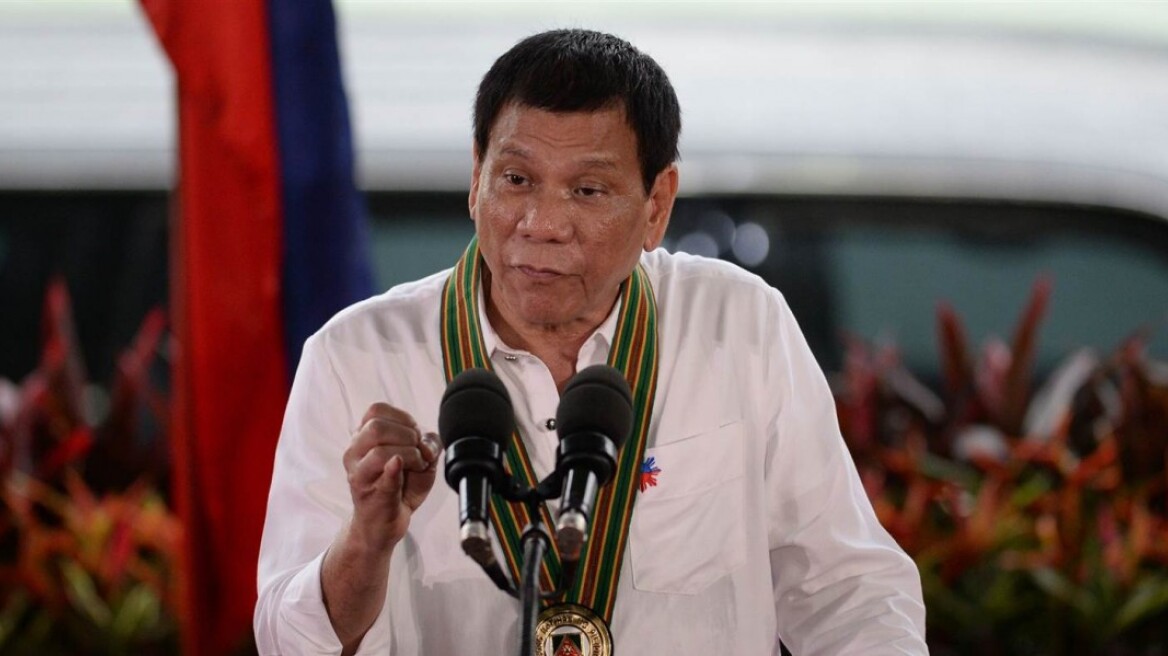 Φιλιππίνες: Τον στρατό στην μάχη κατά των ναρκωτικών ρίχνει ο Ντουτέρτε