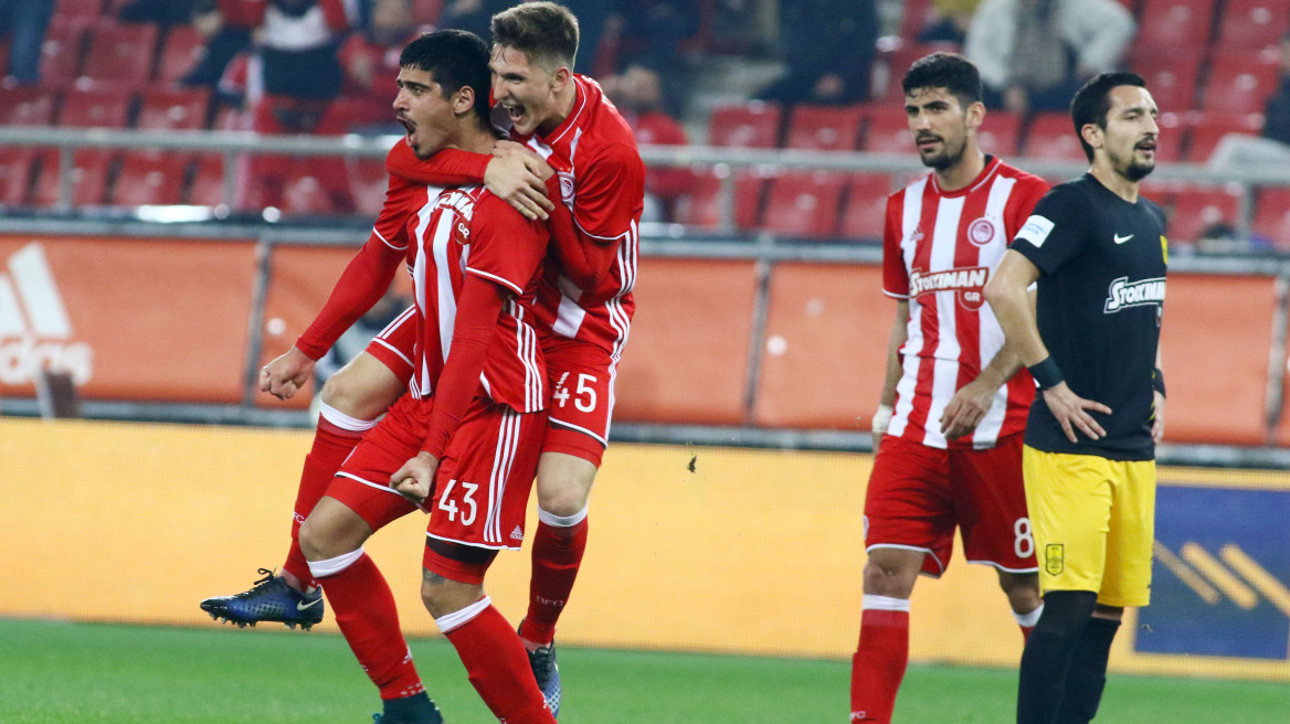 Ολυμπιακός-Άρης 2-0: «Καθάρισε» την πρόκριση με Σισοκο, Νικολάου