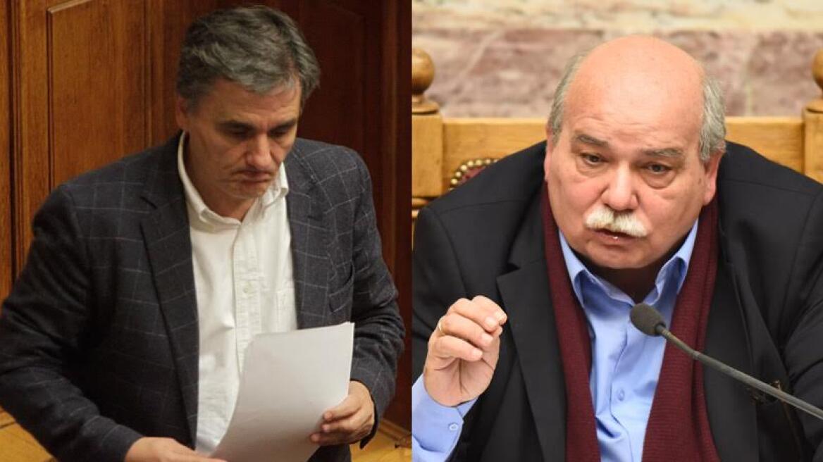 «Κάτι τρέχει με τον Ευκλείδη»: Τι κρύβεται πίσω από τον καβγά με τον Νίκο Βούτση