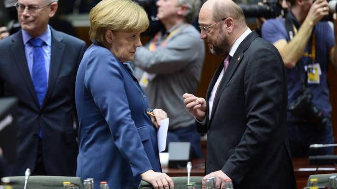 Νέα δημοσκόπηση: Κλείνει η ψαλίδα υπέρ του Μάρτιν Σουλτς - Στο 31% οι Σοσιαλδημοκράτες 