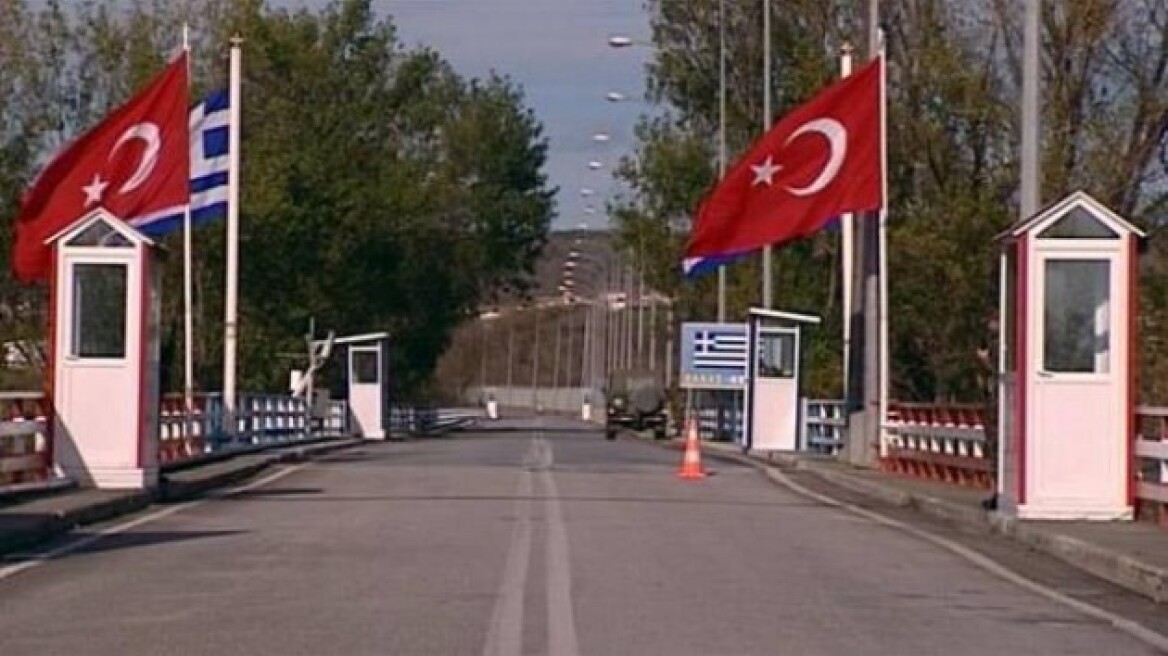 Τούρκοι ζητούν μαζικά άσυλο στην Ελλάδα: Συνελήφθησαν ακόμα έξι άτομα