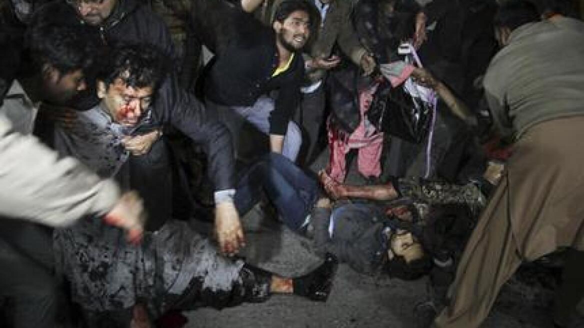 11 killed in Pakistan terrorist bomb attack