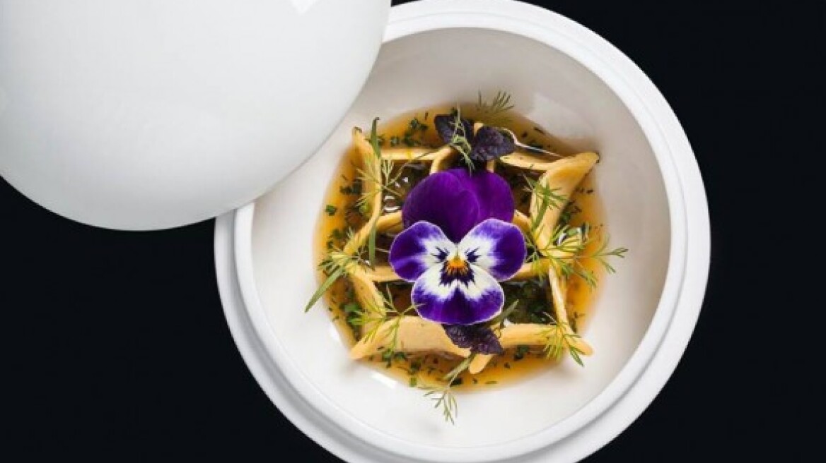 Golden Bonnets 2017: The best restaurants in Greece