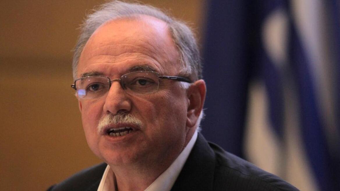 Παπαδημούλης: Το ΔΝΤ να πιέσει το Βερολίνο να μη ζητάει εξωπραγματικά πλεονάσματα από την Ελλάδα