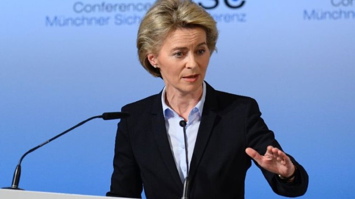 German Defence Minister warns USA over stance on EU cohesion