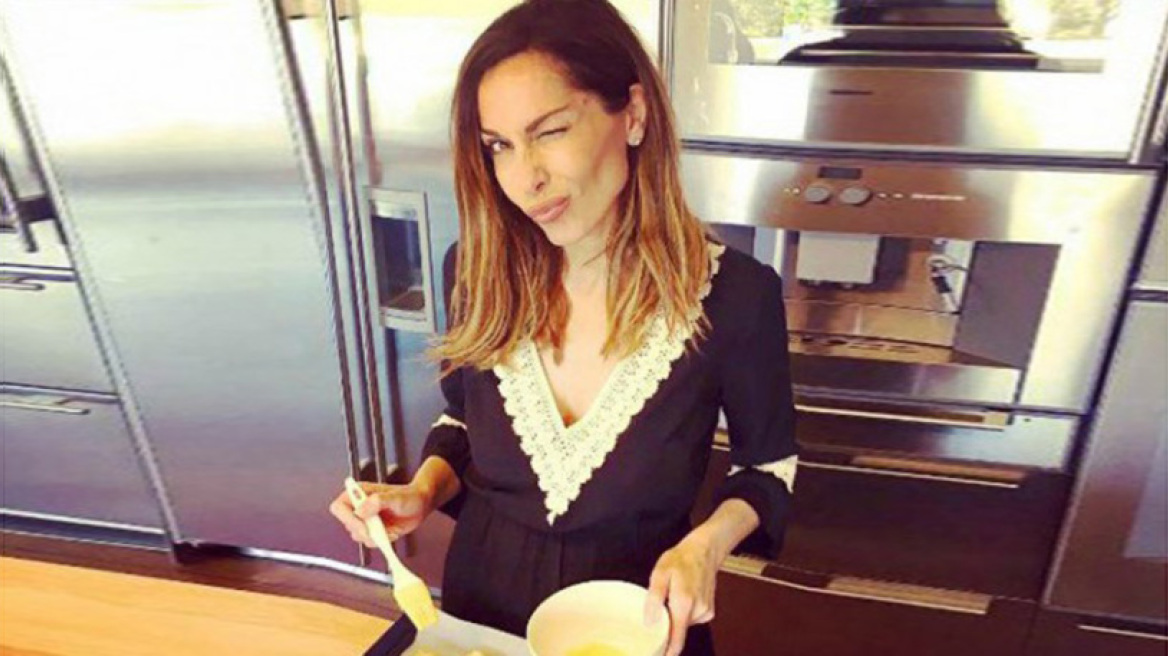 Διάσημες Ελληνίδες στην κουζίνα τους