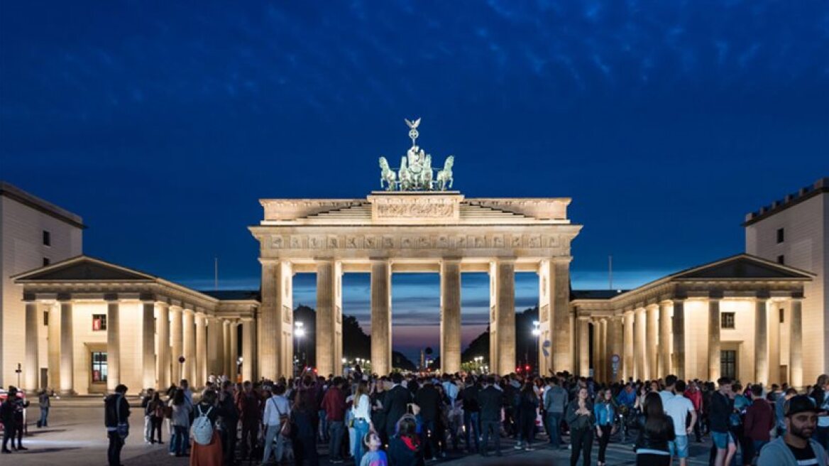 Poll: 52% Germans want Grexit!