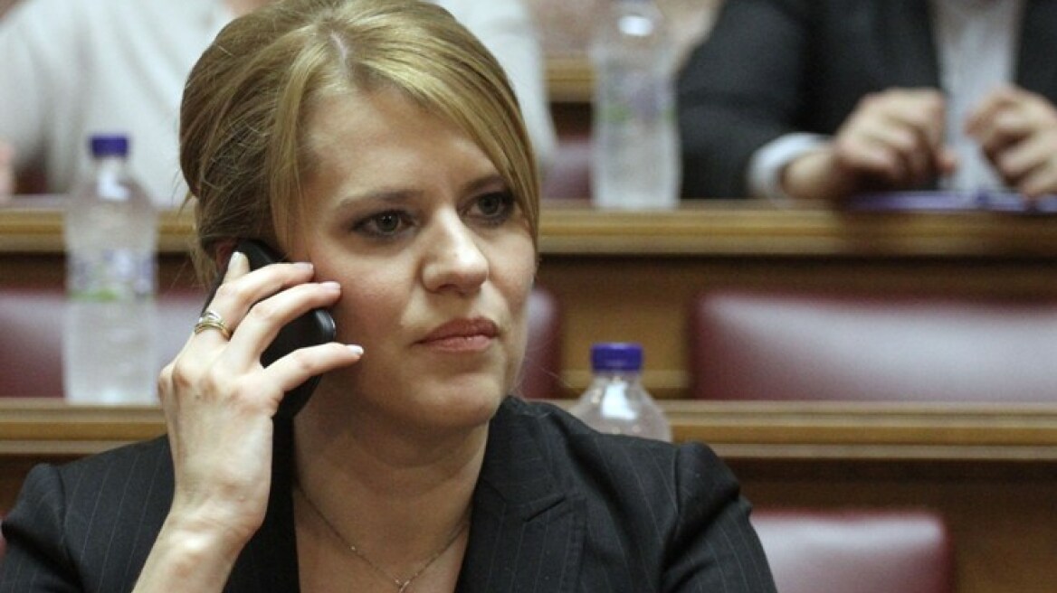 Τουλάχιστον τρεις μολότοφ στο σπίτι της Θεοδώρας Τζάκρη