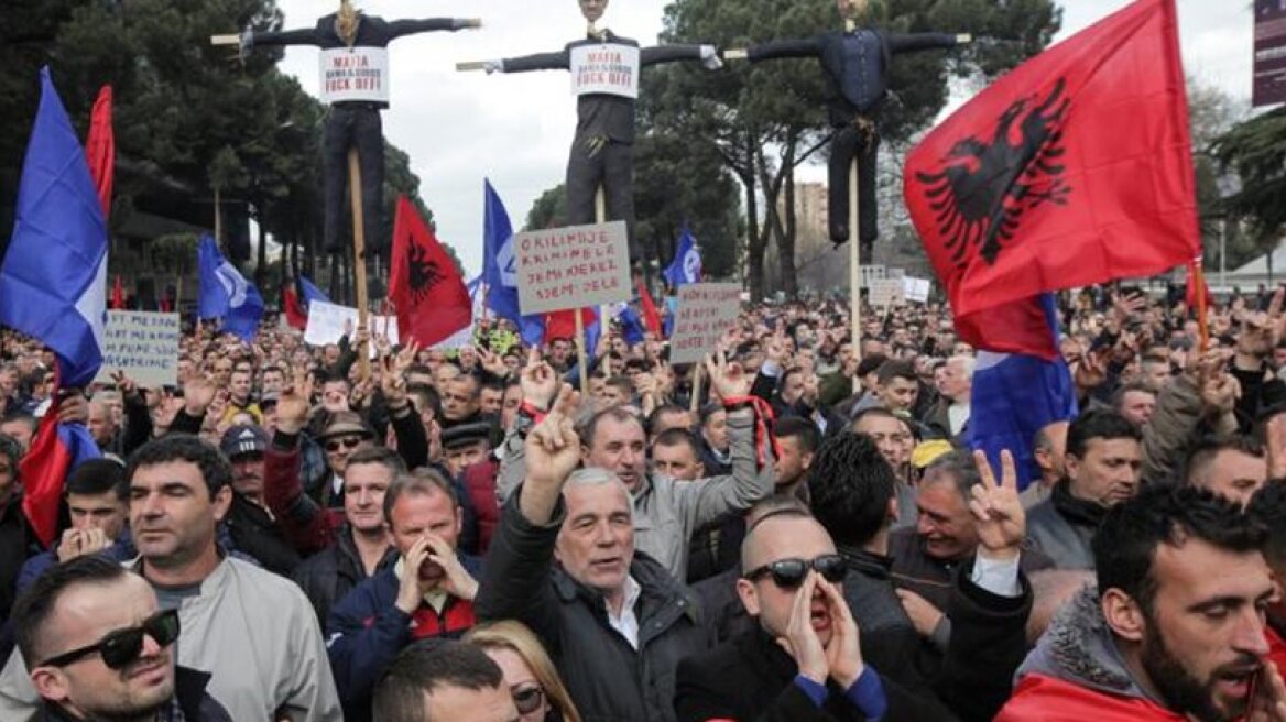 Albania: 7th day of anti-government demonstrations at Tirana