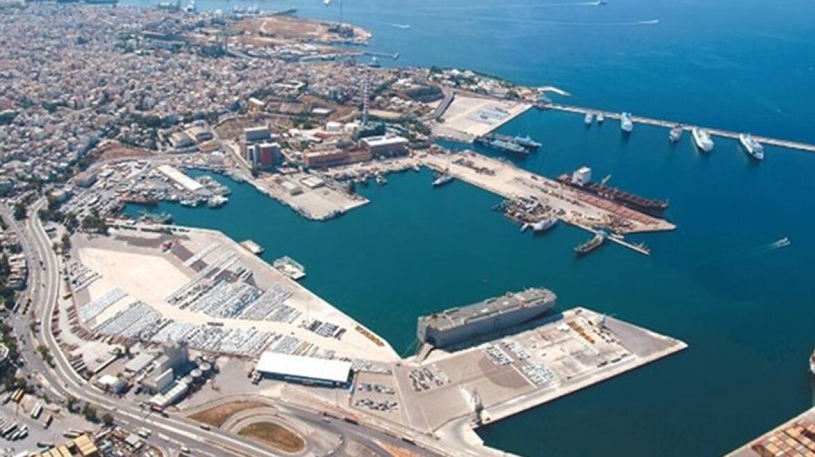 Piraeus port in 8th spot in Europe in container handling