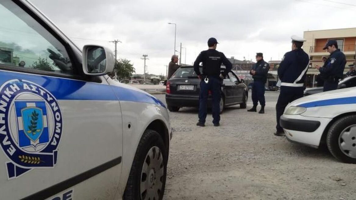 Σε εξέλιξη επιχείρηση για την εξάρθρωση κυκλώματος που διακινούσε μετανάστες