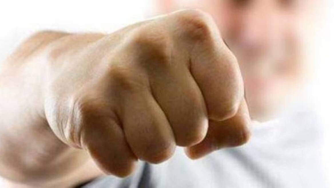 Αμαλιάδα: Ξύλο μεταξύ γονέων για ανήλικη που προκάλεσε τροχαίο!