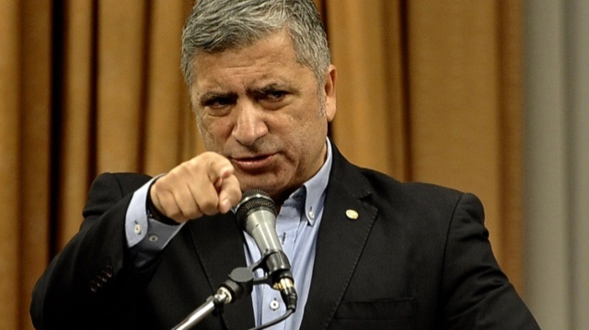 Πατούλης εναντίον Σκουρλέτη: Από «βλαχοδήμαρχοι», «πασάδες στα Γιάννενα» 