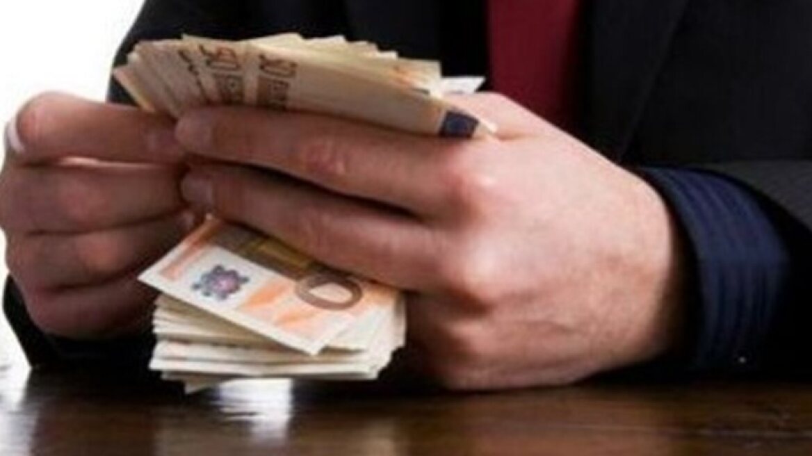 Κύκλωμα τοκογλυφίας στα Ιωάννινα: Έξι συλλήψεις και κατάσχεση μεγάλων ποσών