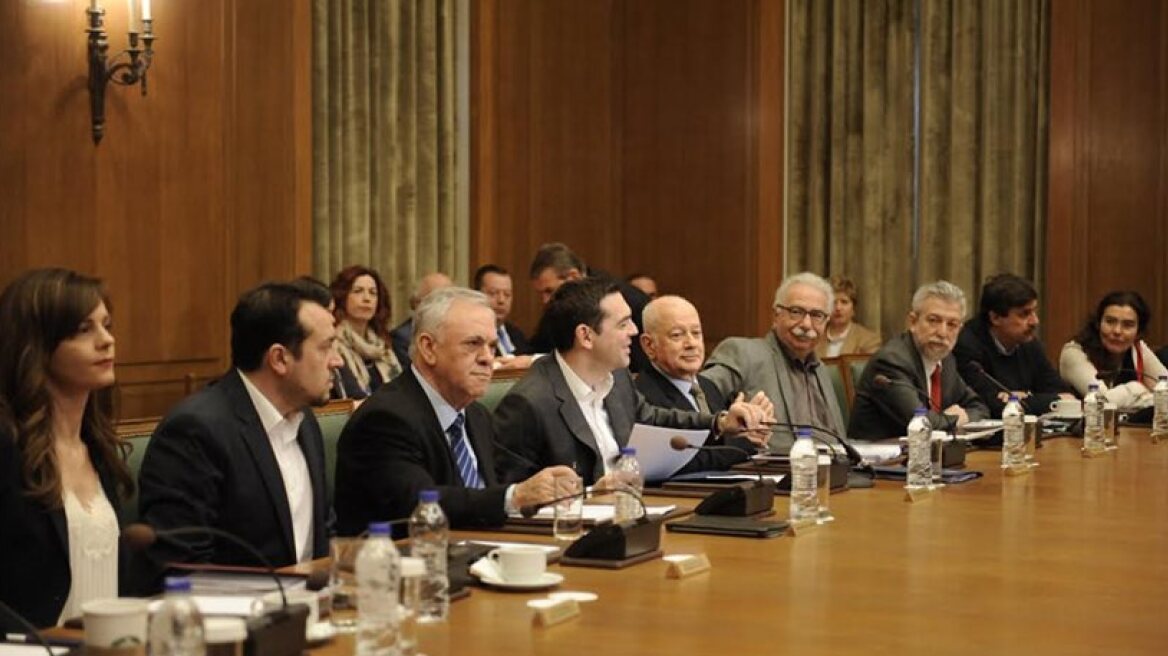 ELSTAT data shatters Greek PM’s GDP growth narrative