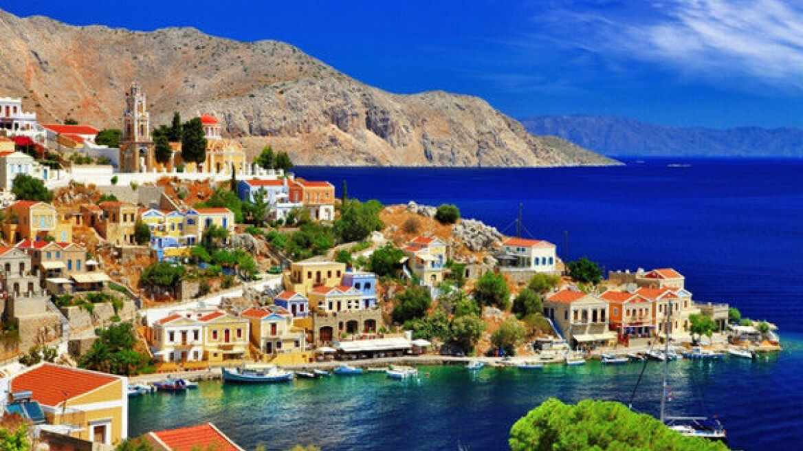 Which foreigners want to buy property in Greece (table)