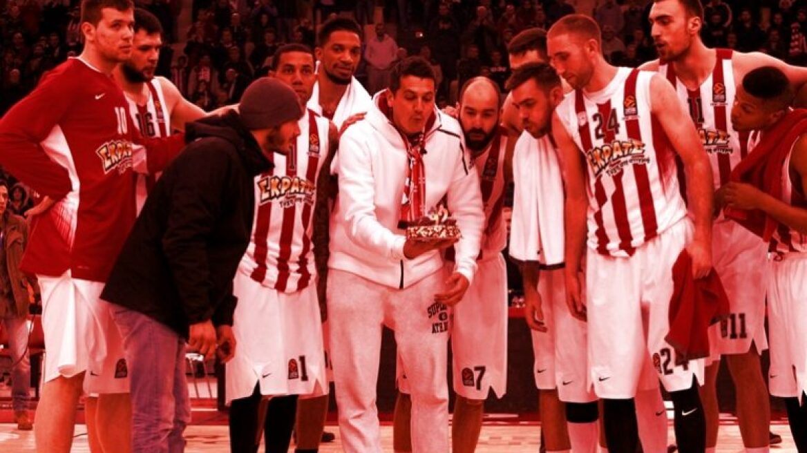 Το κερασάκι στην τούρτα γενεθλίων, αυτή η ομάδα