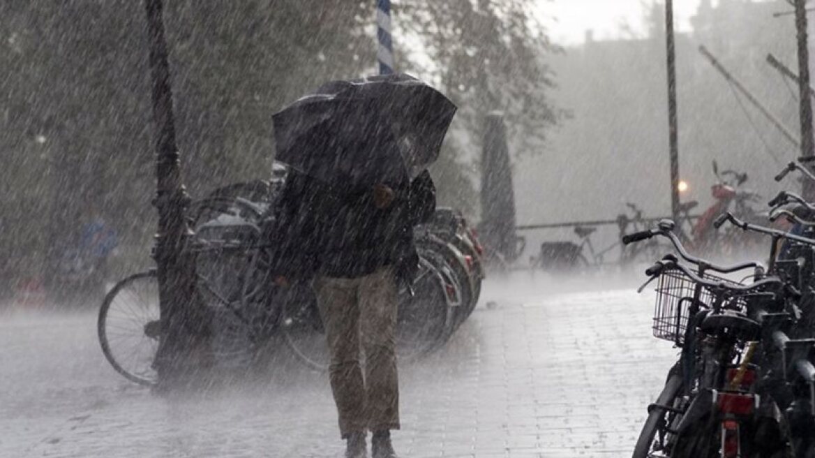 Heavy rain and storms to continue over weekend
