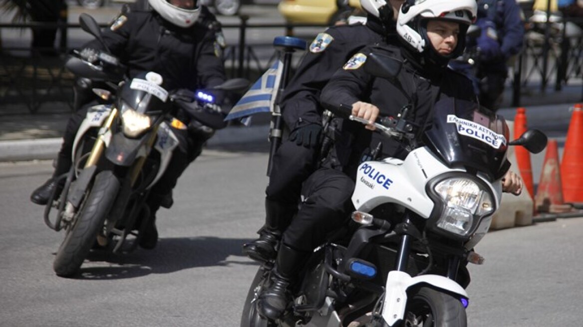 «Άγρια» καταδίωξη με ανταλλαγή πυροβολισμών στον Ασπρόπυργο  