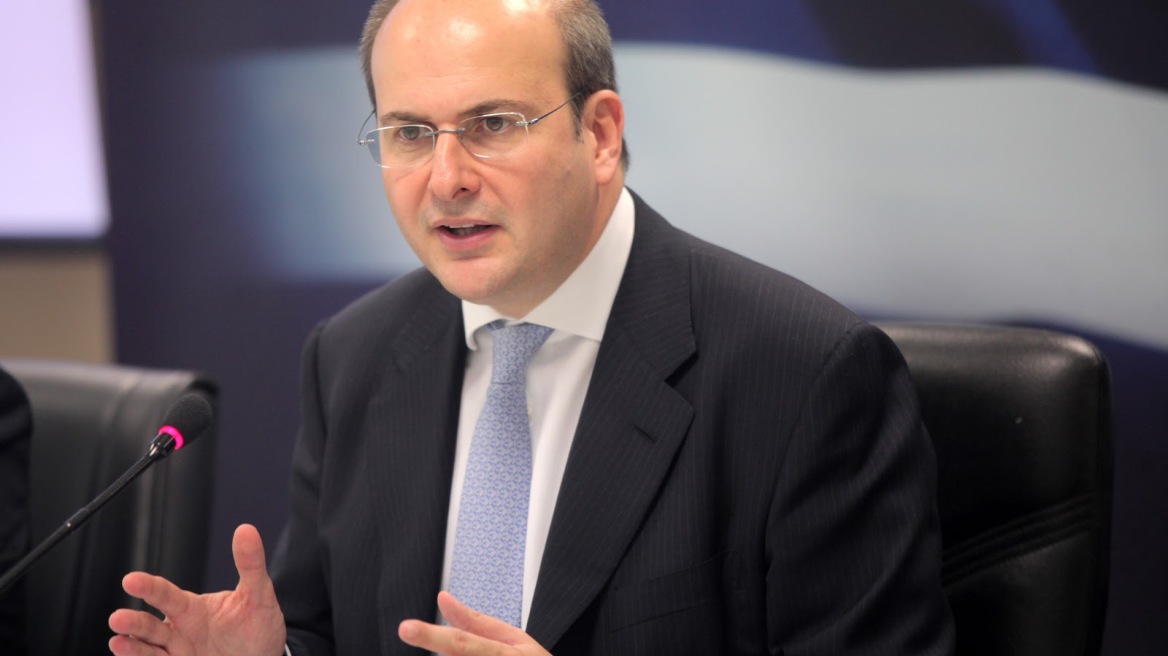 Χατζηδάκης: Αφού ο ΣΥΡΙΖΑ είναι γαντζωμένος στην καρέκλα, ας κάνει κάτι