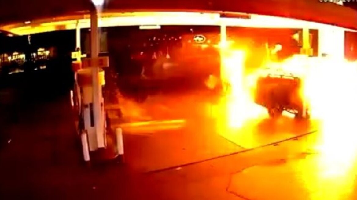 SUV crashes into petrol station and lights up (shocking video!)