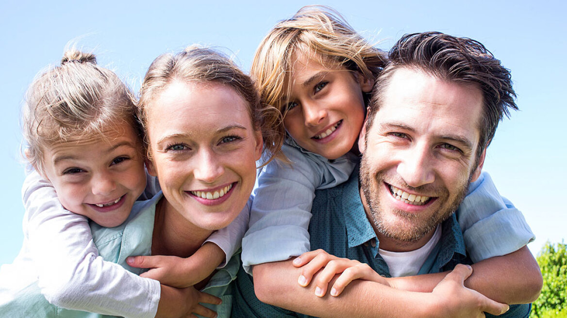 Έρευνα: Είστε γονείς; Μπορεί να ζήσετε 2 χρόνια περισσότερο