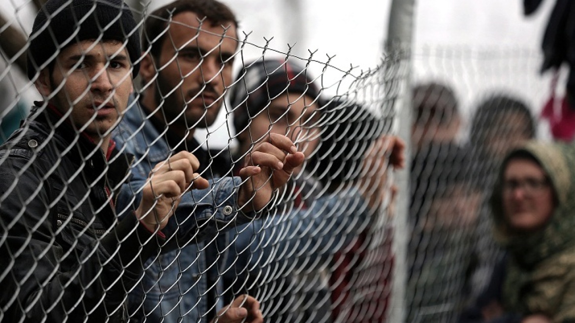 Καθηγητές Λέσβου: Κρατείται 18χρονος μαθητής γιατί απορρίφθηκε η αίτηση ασύλου του