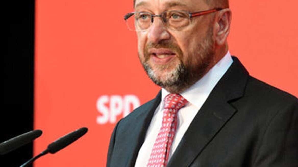 Οι αλλαγές στα εργασιακά, το σχέδιο του Σουλτς για να «ρίξει» την Μέρκελ 