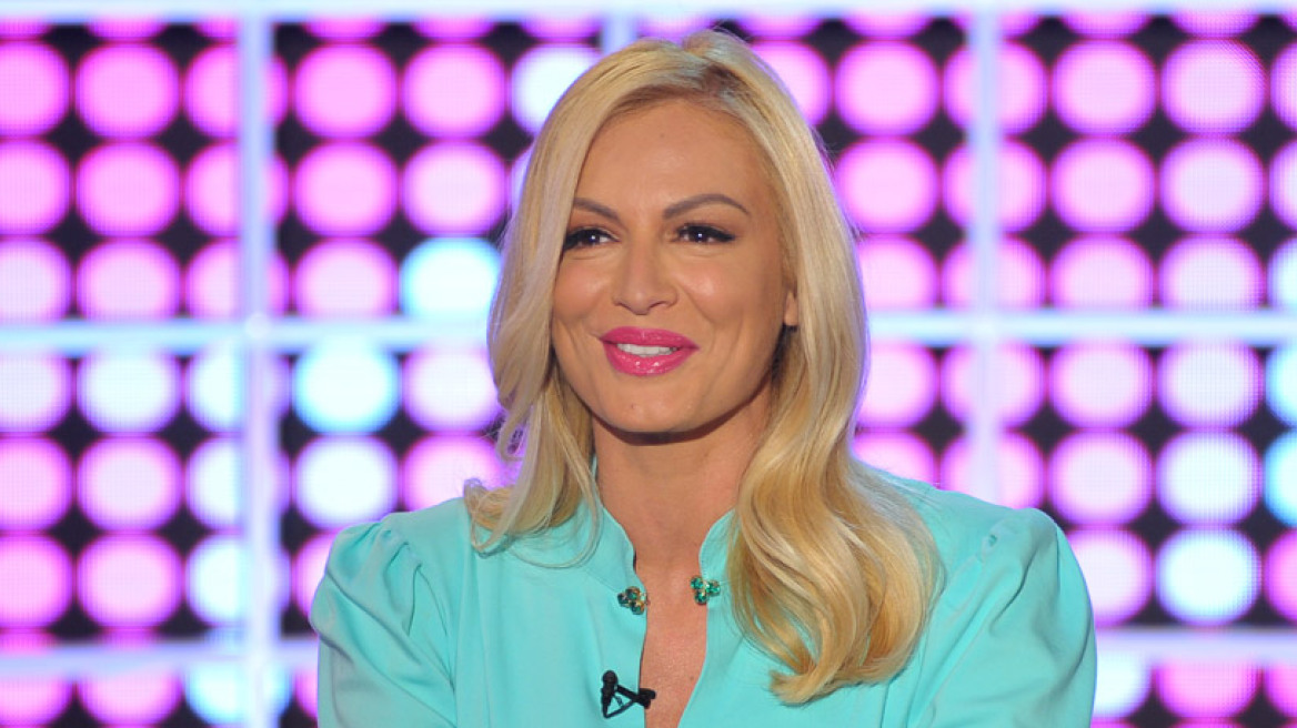 Η Βίκυ Παπαλουκά έρχεται «Με Αρετή και Τόλμη» απόψε στο ΟΛΑ