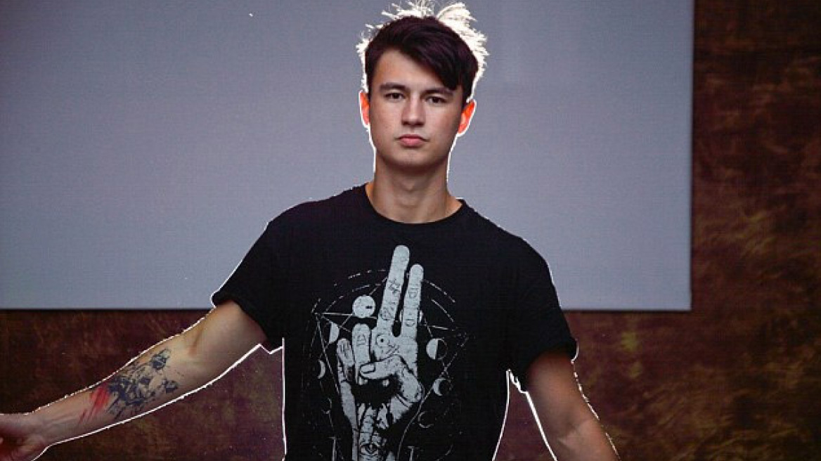 Φρίκη! Έφηβος αποκεφάλισε τον φίλο του, επειδή παρενόχλησε την κοπέλα του 