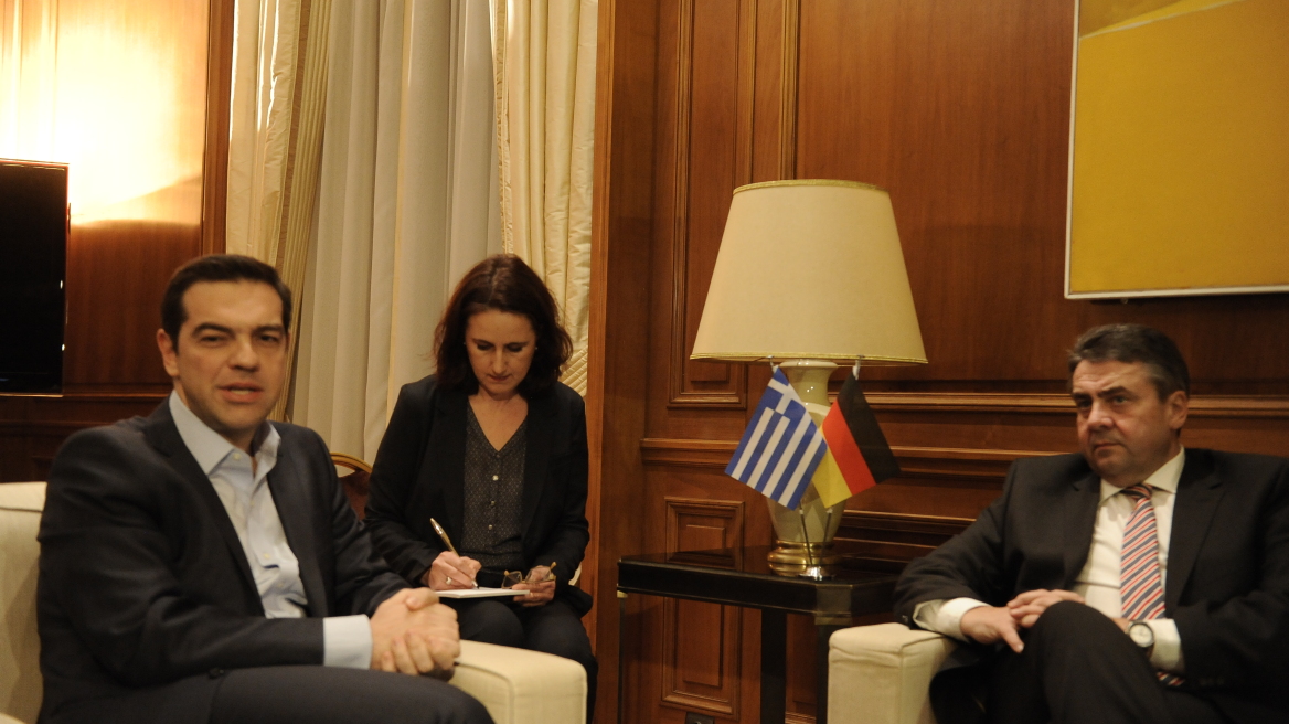 Γκάμπριελ σε Τσίπρα: Απομένουν οι δύσκολες αποφάσεις - Να φτάσουμε σε λύση τον Απρίλιο 