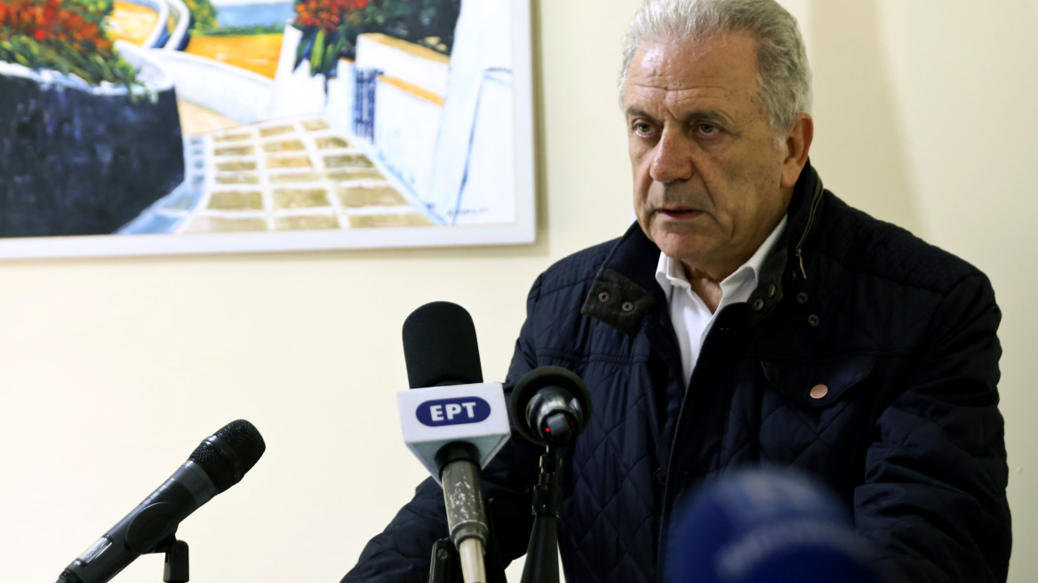 Αβραμόπουλος: Θα είναι καταστροφή να καταρρεύσει η συμφωνία με την Τουρκία για το προσφυγικό