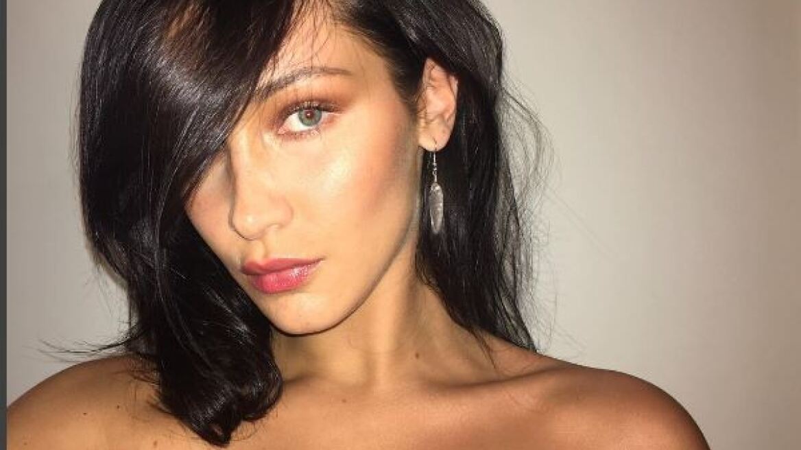 Σε ροζ σκηνικό: Στο... κρεβάτι με την Bella Hadid 