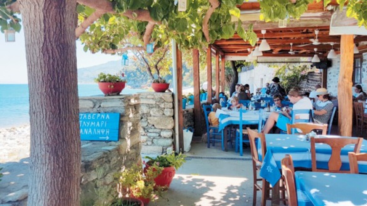 10+1 αγαπημένα εστιατόρια και ταβέρνες εκτός Αθηνών