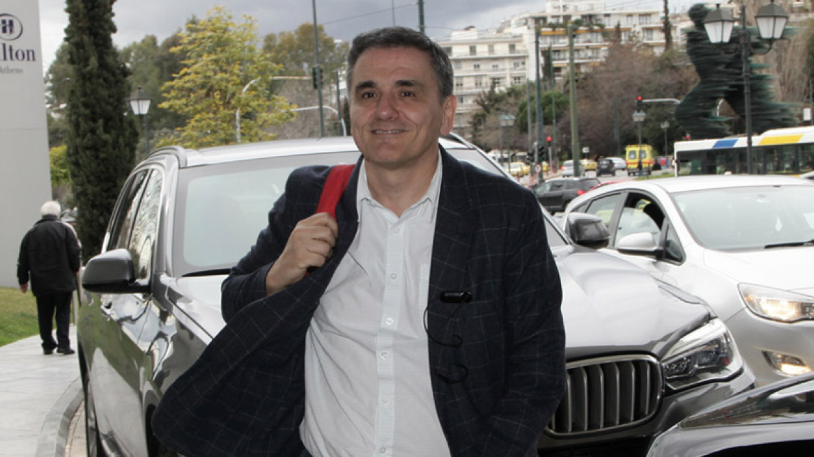 «Ομίχλη» για την επιστροφή της τρόικας