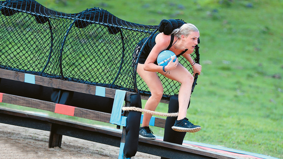 Ελένη Δάρρα: «Εχασα  8 κιλά  και τούφες από τα μαλλιά μου»