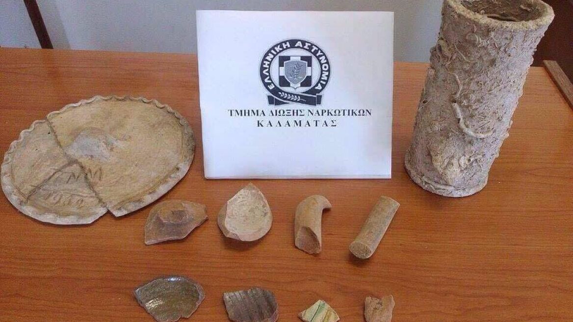 Αρχαία στο σπίτι διακινητή χασίς στη Μεσσηνία