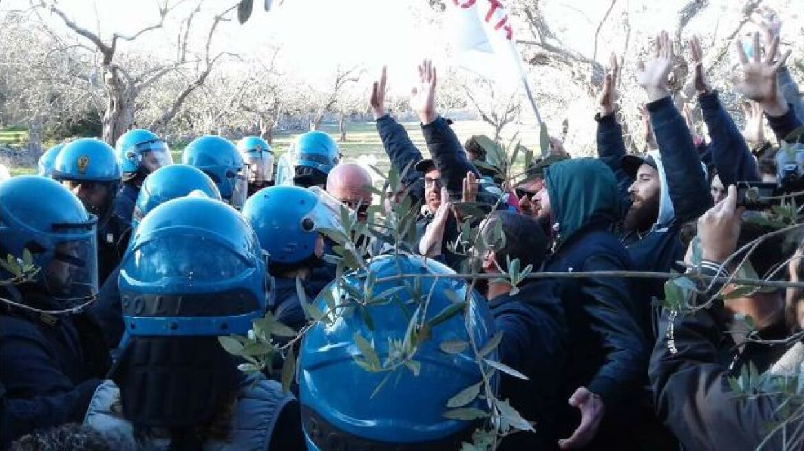 Ιταλία: Άγριες συμπλοκές μεταξύ ακτιβιστών και αστυνομίας