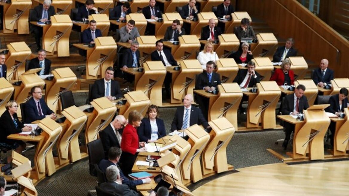 Scottish Parliament votes to hold second independence referendum