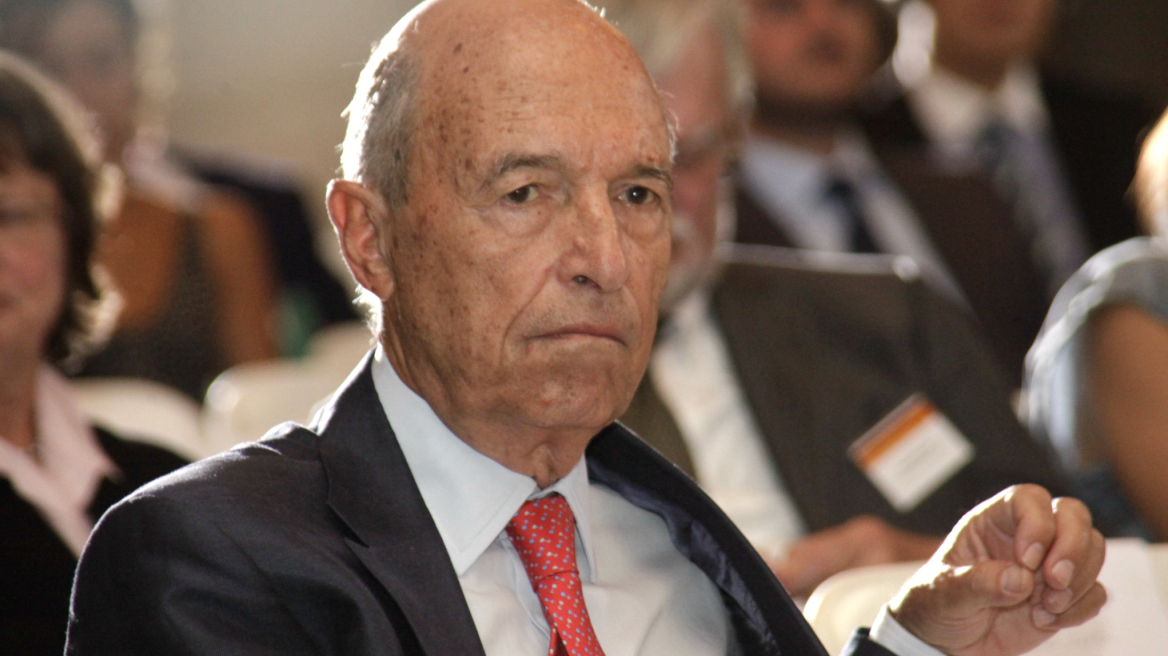 Σημίτης: Η Ελλάδα είναι σε έκτακτη κατάσταση, μόνη λύση οι εκλογές