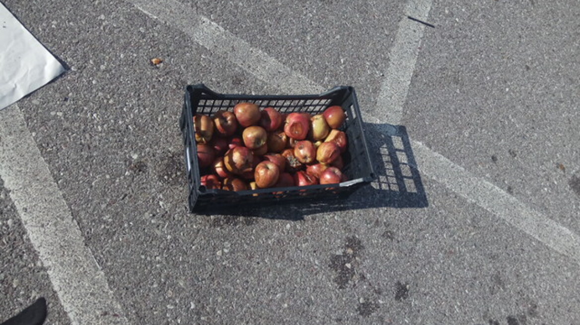 Στο Αγρίνιο πιάστηκαν στα χέρια για σάπια φρούτα