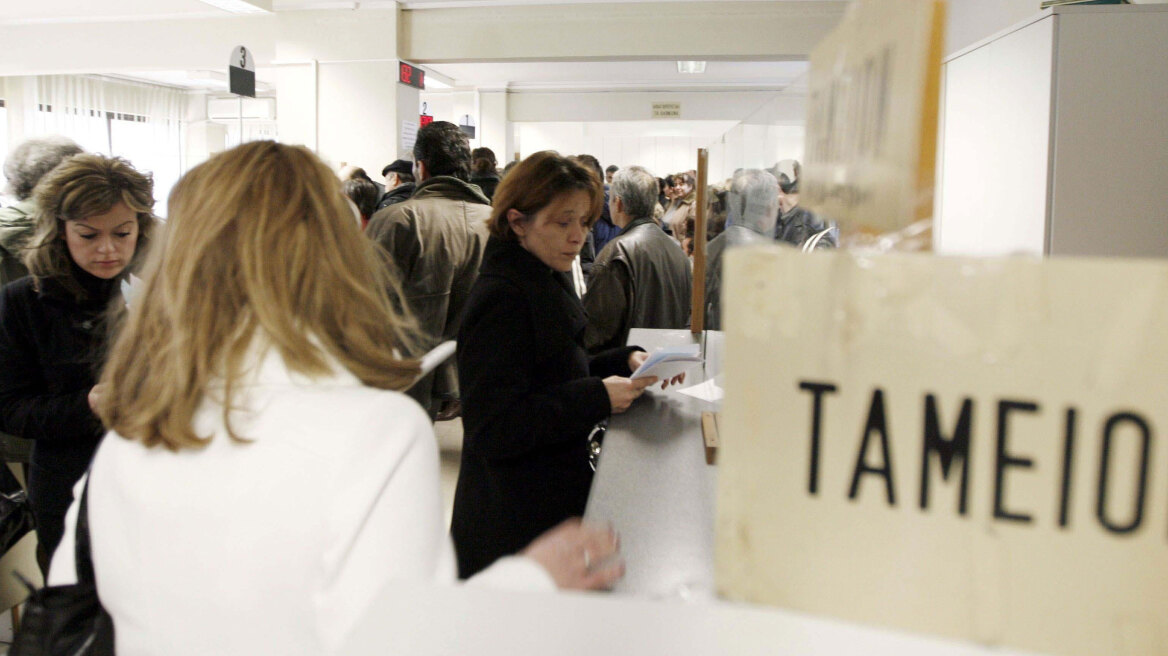 Σχεδόν 30 δισ. τα ληξιπρόθεσμα χρέη προς τα ταμεία!