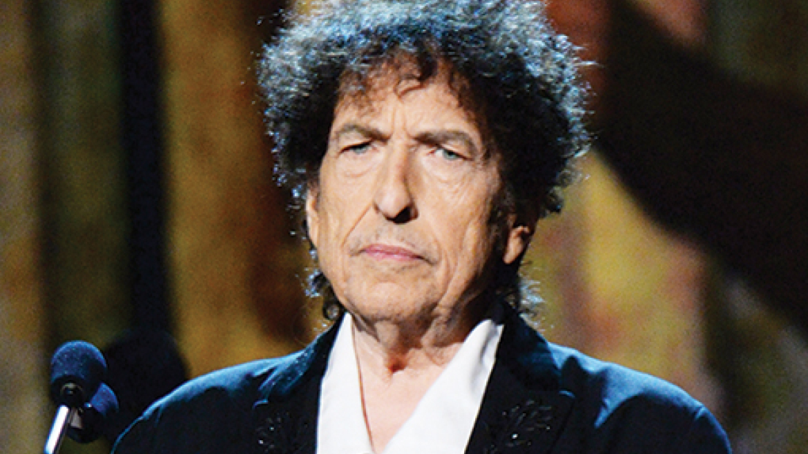 Bob Dylan finally agrees to accept Nobel Prize for Literature
