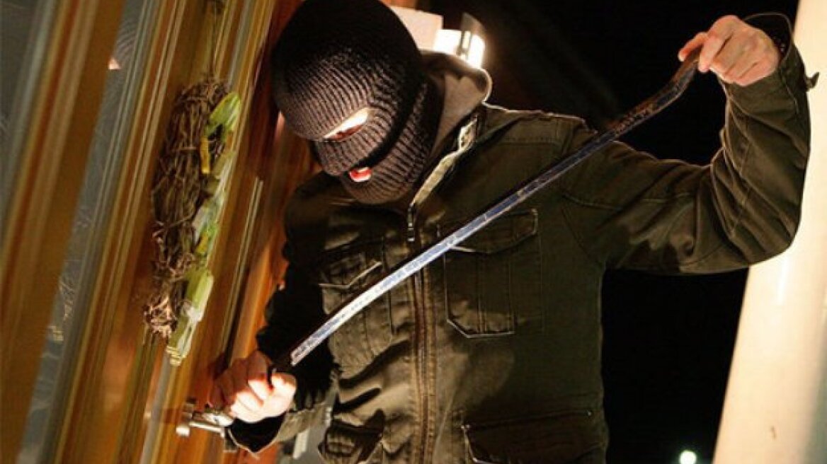 Μεσσηνία: Έκανε διαρρήξεις σε σπίτια και μαγαζιά και έκλεβε οχήματα