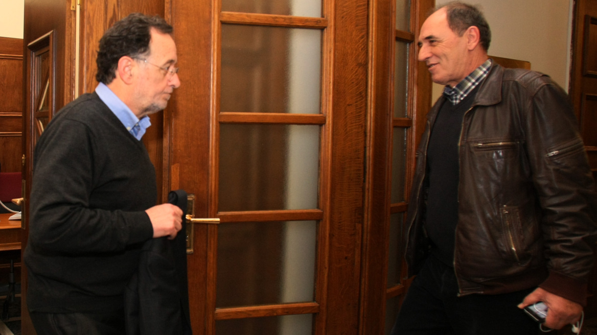 Τον Παναγιώτη Λαφαζάνη ενημερώνει για την ΔΕΗ ο Γιώργος Σταθάκης