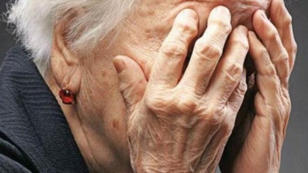 Πάτρα: Πανάκριβη «επιστροφή φόρου» για ηλικιωμένη γυναίκα