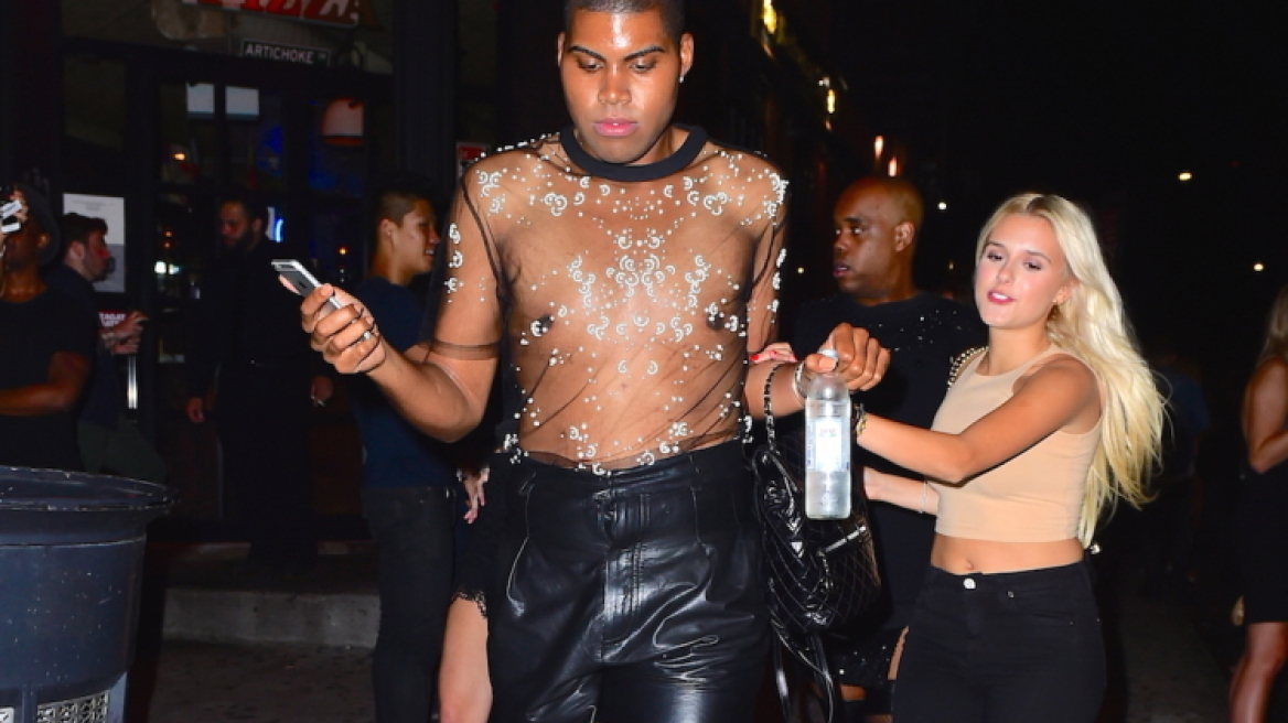 Η νέα extreme εμφάνιση του γιου του Magic Johnson