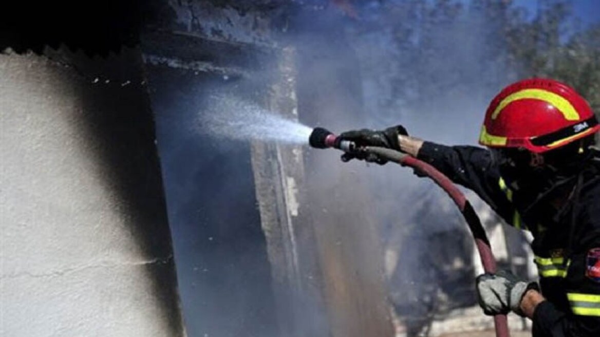 Πυρκαγιά σε σπίτι στη Λάρισα